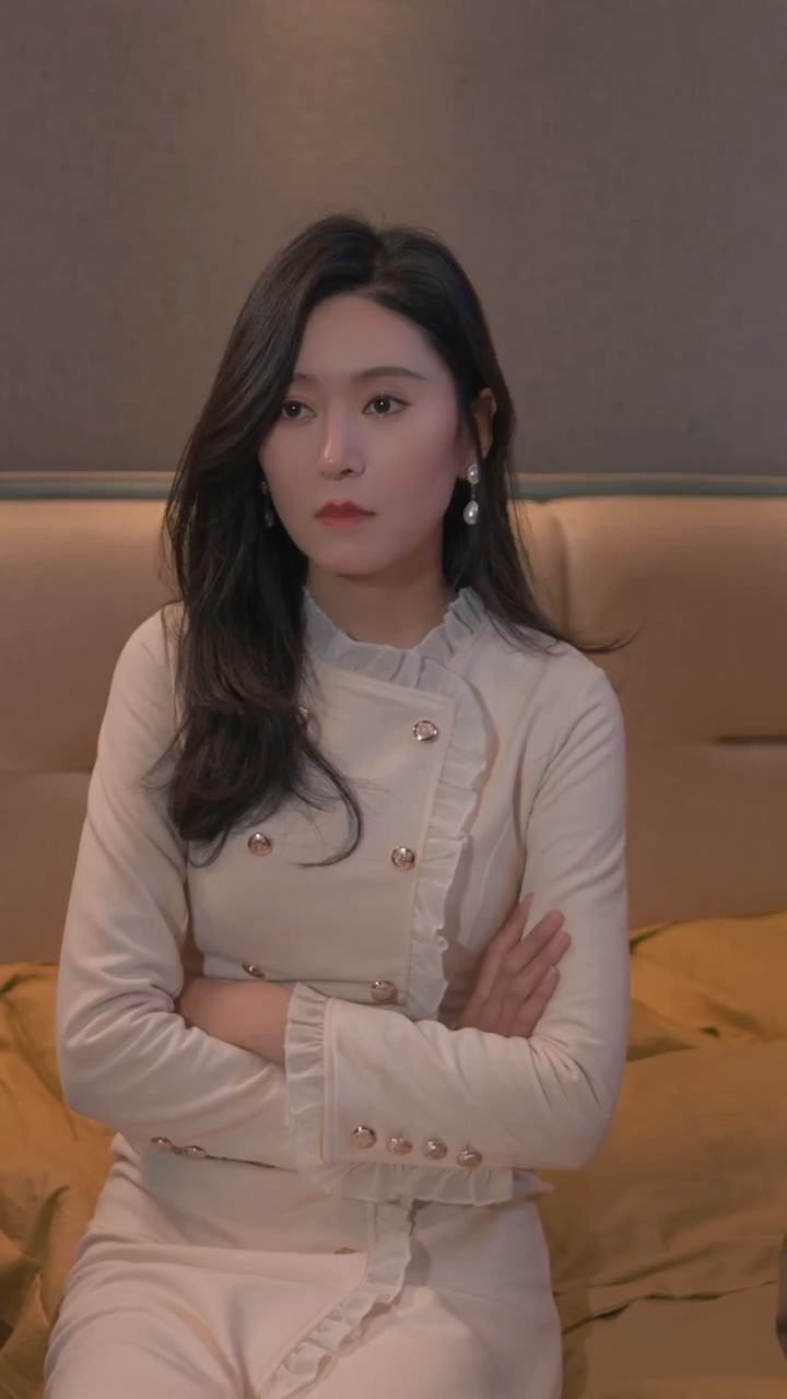 我的24岁美女总裁老婆海报